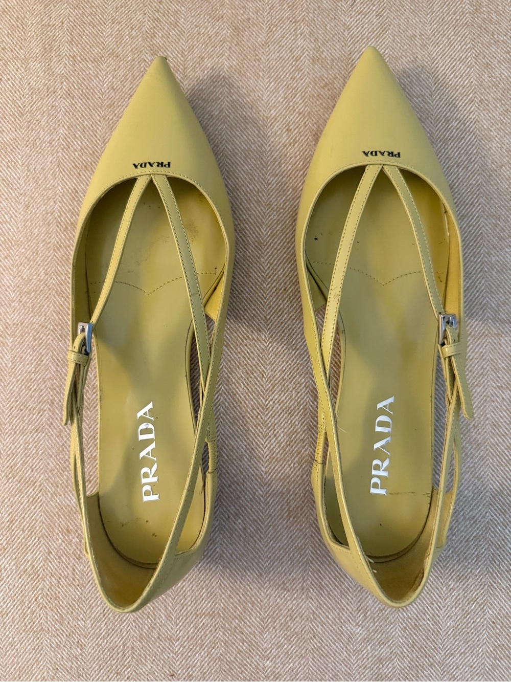 PRADA Yellow Patent Leather Pointed-Toe Slingback Flats 39 1/2